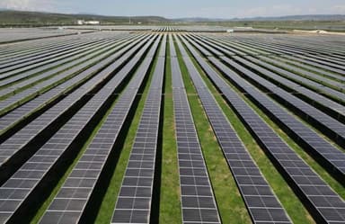  Extindere majoră în sectorul fotovoltaic din România cu un nou proiect important de 105 MWp