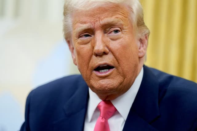  Impactul Politicilor lui Trump și Creșterea Migrației în Marea Britanie și Irlanda 2024
