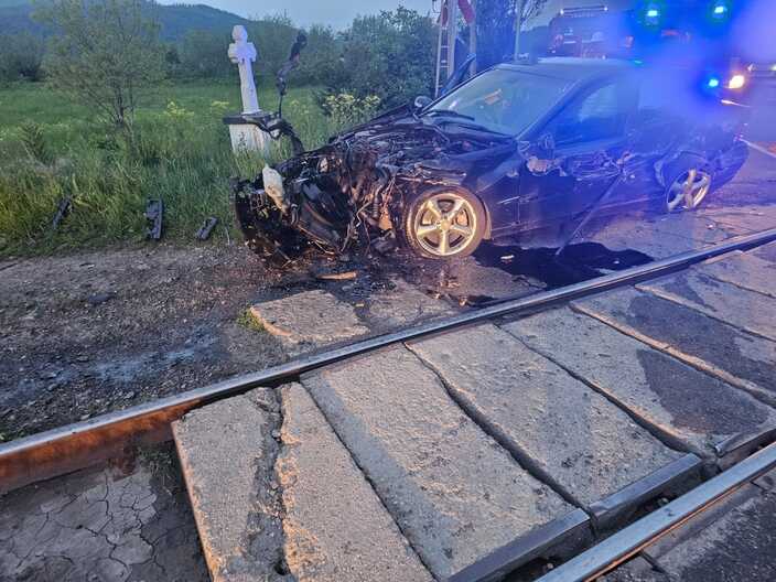  Trenul Timișoara-Iași, Implicat într-un Accident la Păltinoasa în Această Dimineață - Intervenție Rapidă a Echipei de Urgență