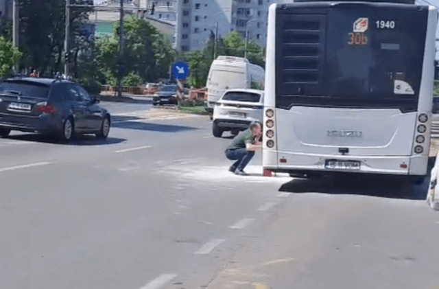  Evacuare urgentă a pasagerilor pe bulevardul Socola din Iași! Află detalii despre incidentul misterios și cauzele necunoscute!