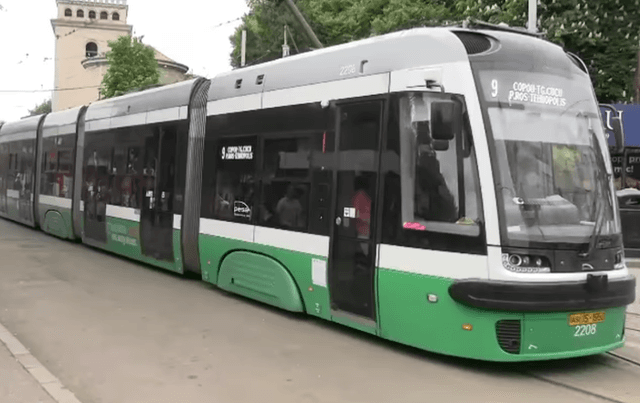CTP Iași renunță la biletele de hârtie pentru un transport public modern și ecologic din 2025