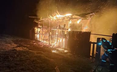 Incendiu Devastator Noaptea Trecută la o Locuință din Comuna Balș, Judetul Iași - Detalii și Intervenție Rapidă