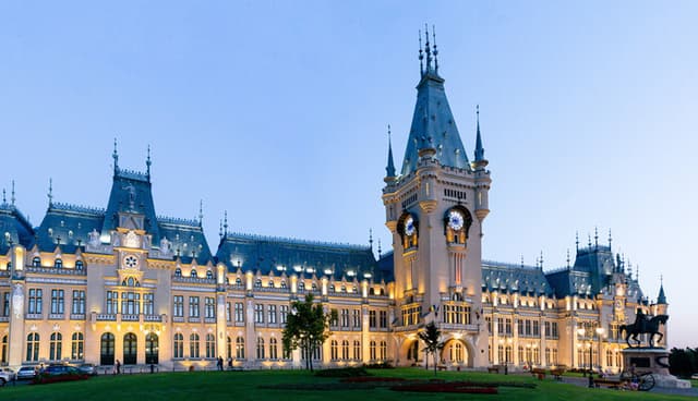  Meșteșuguri Tradiționale și Evenimente Inedite la Palatul Culturii pe 17 Mai